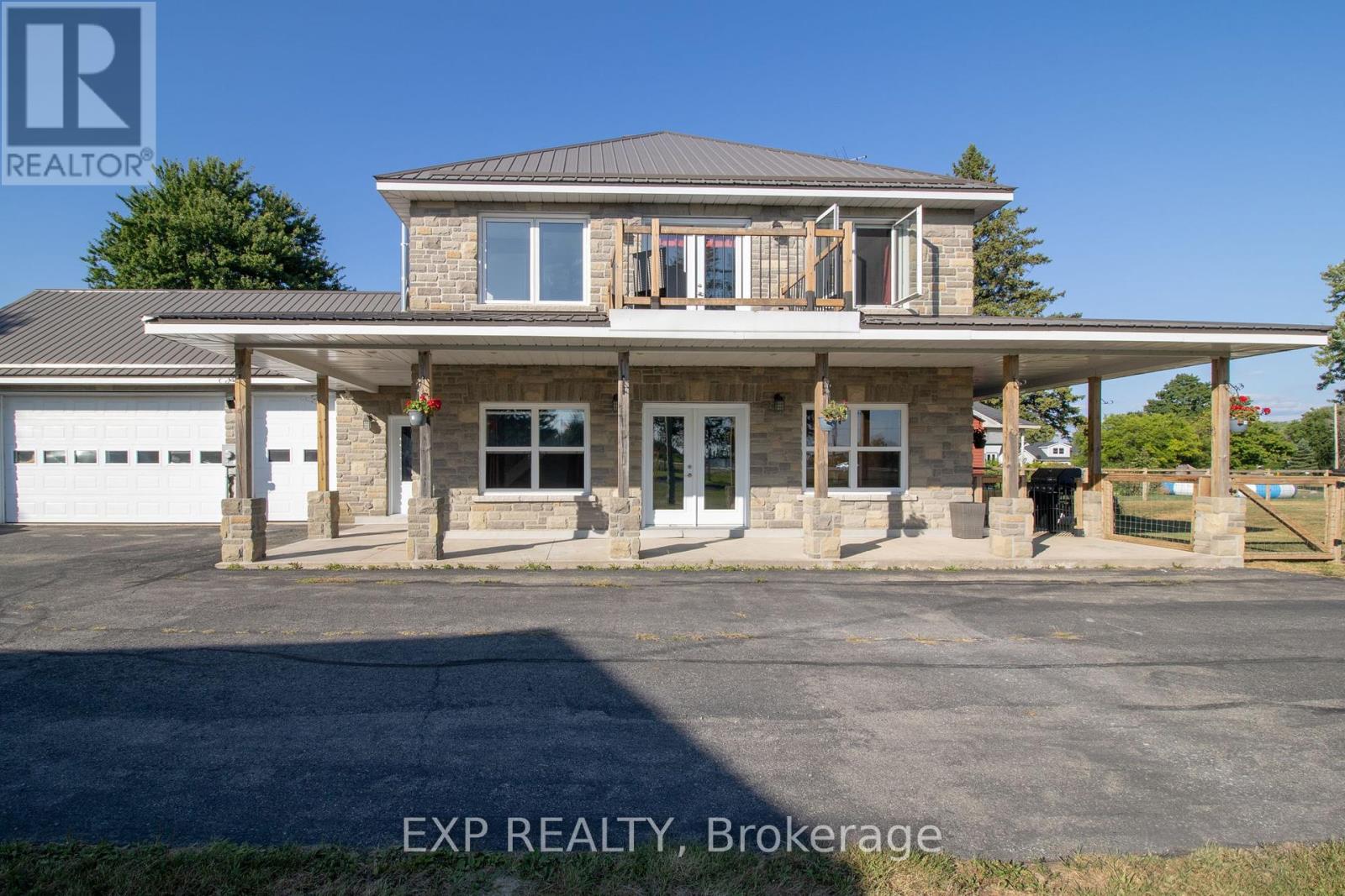 2406 County Rd 2 Rd, Edwardsburgh/Cardinal, ON K0E 1T1