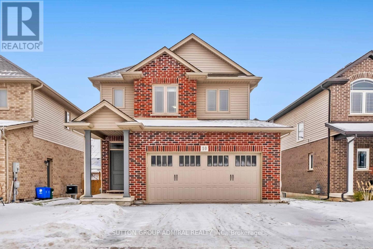 10 Bergenstein Cres, Pelham, ON L0S 1E6