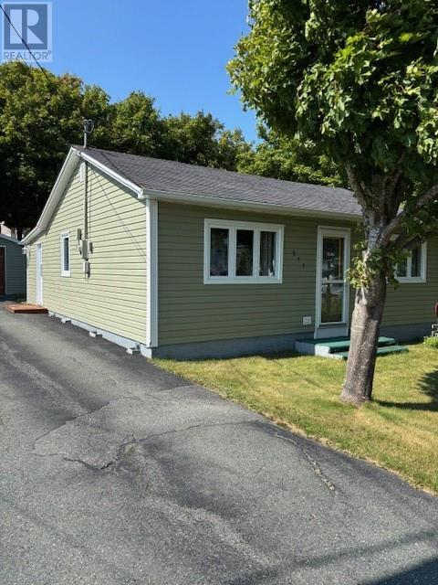 771 Main Rd, Pouch Cove, NL A0A 3L0
