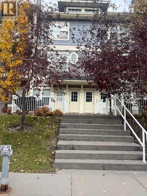18 Auburn Bay Common SE, Calgary, AB T3M 0M3