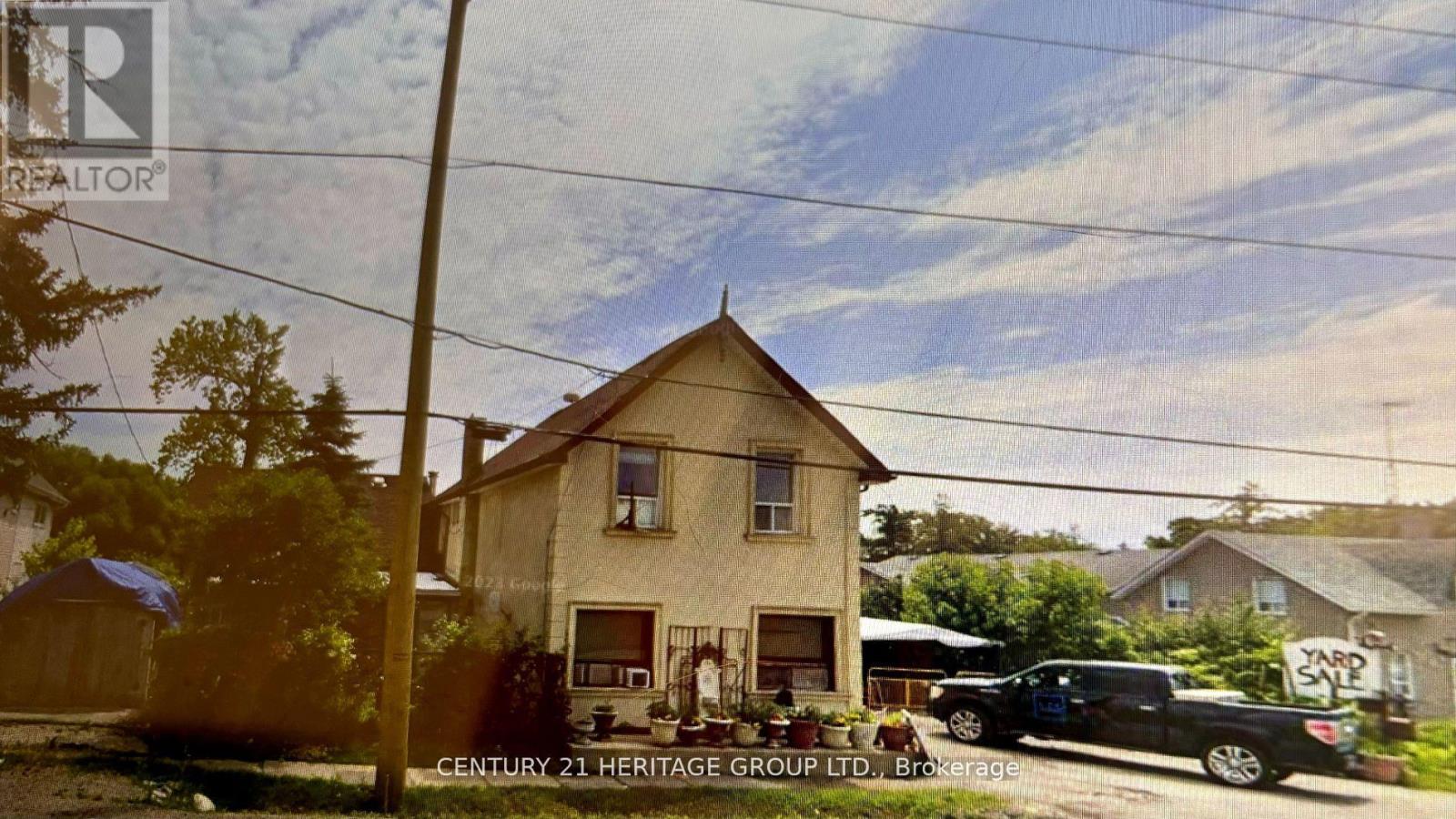 10953 Jane St, Vaughan, ON L6A 1S1