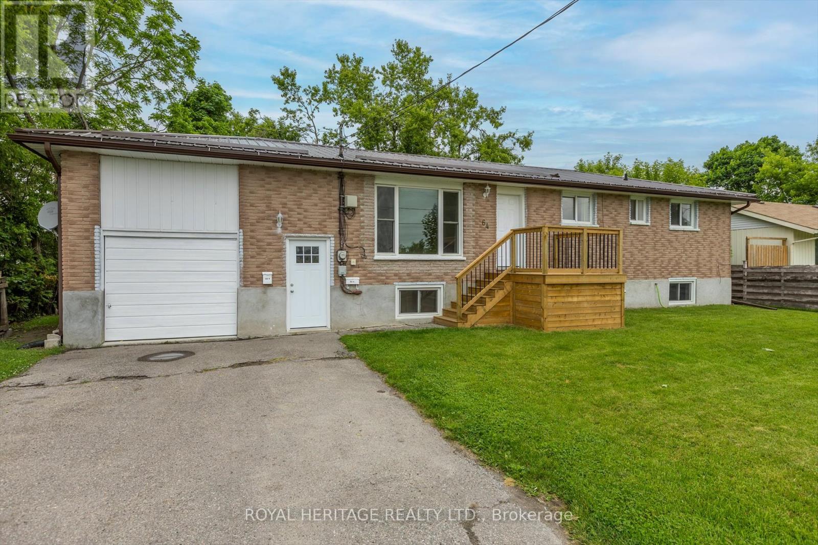 64 George St W, Kawartha Lakes Lindsay, ON K9V 5H9