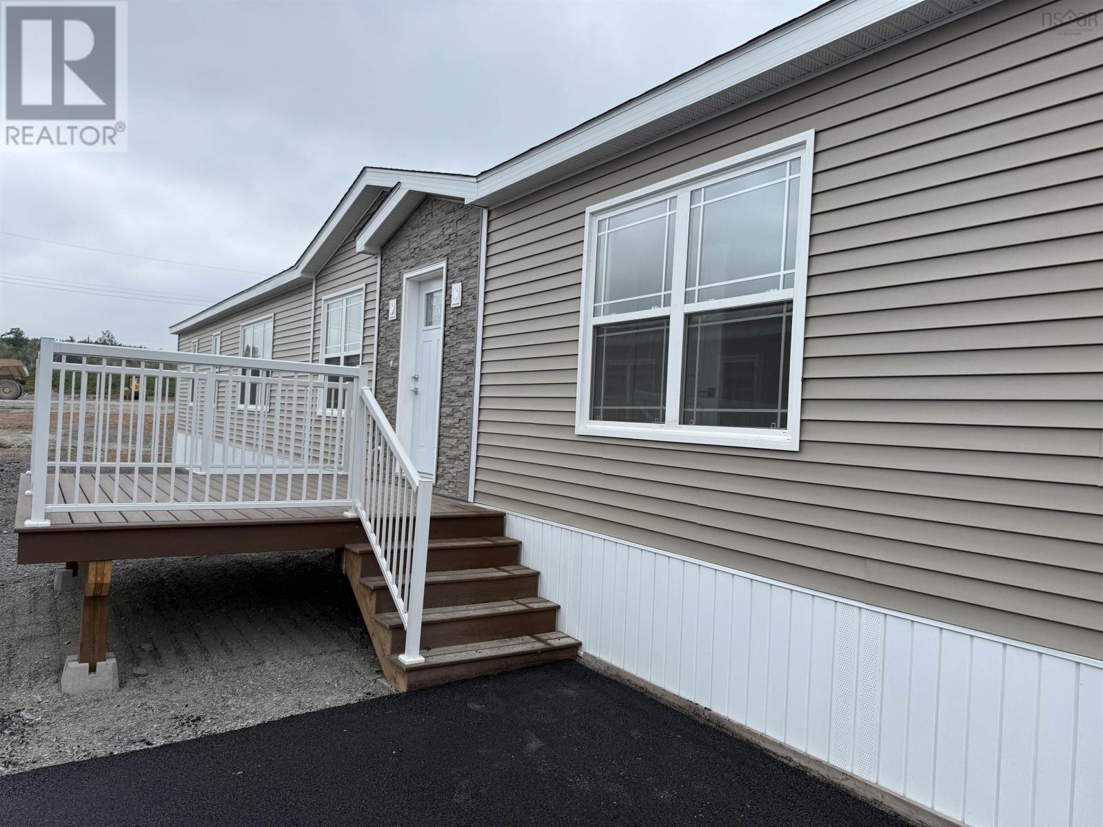 Helmsley Crescent, Elmsdale, NS B2S 0H4