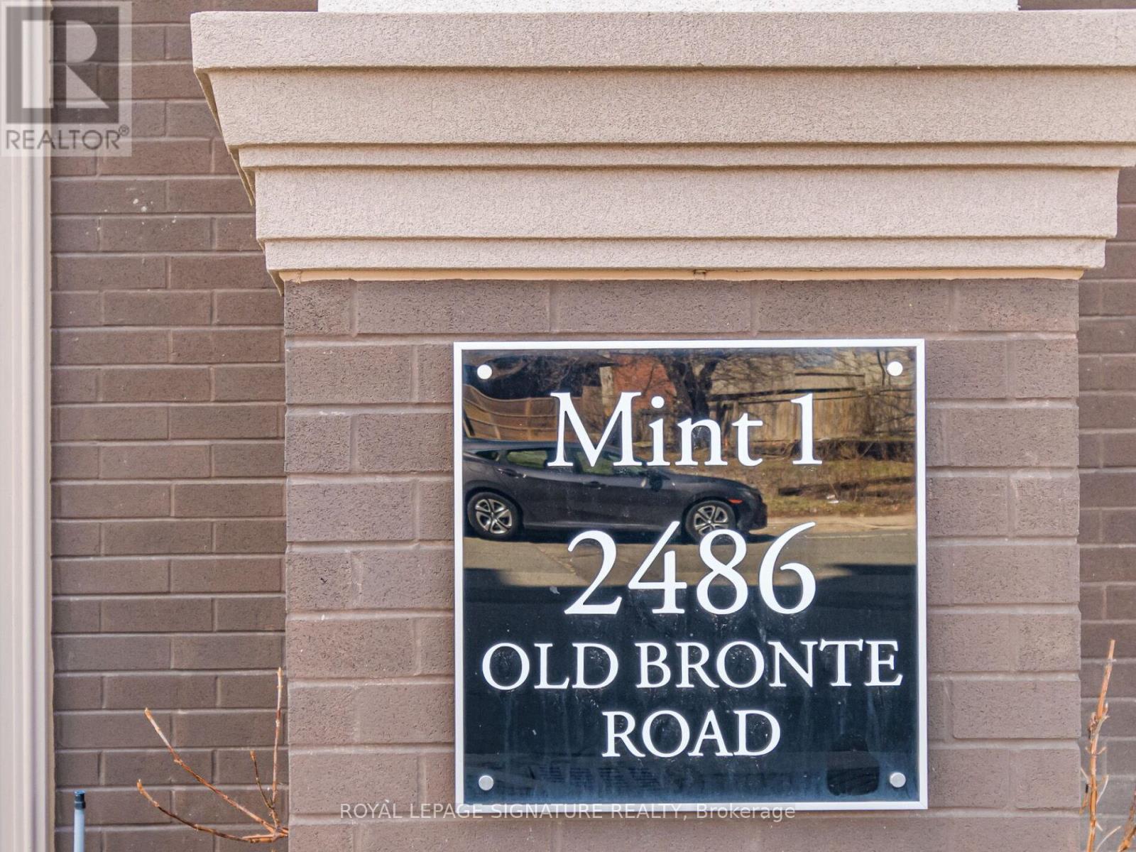 510 2486 Old Bronte Rd, Oakville, ON L6M 4J2