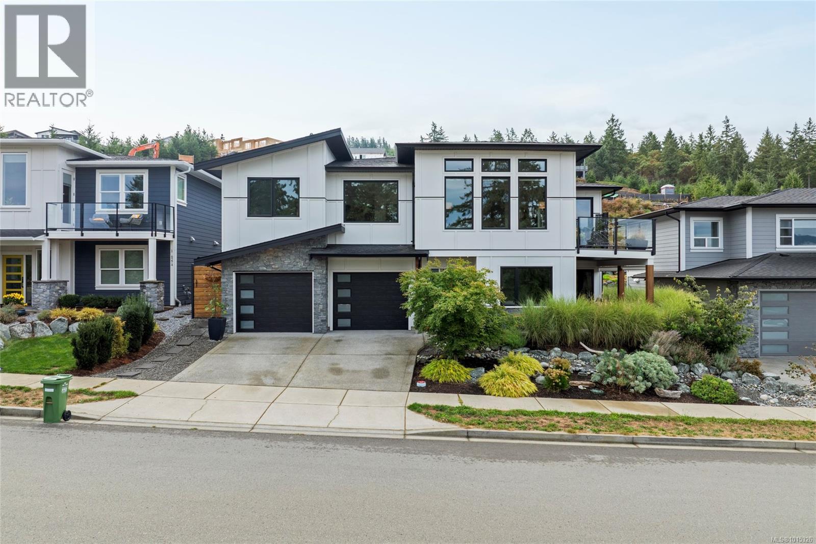 6278 Highwood Dr, Duncan, BC V9L 0H5