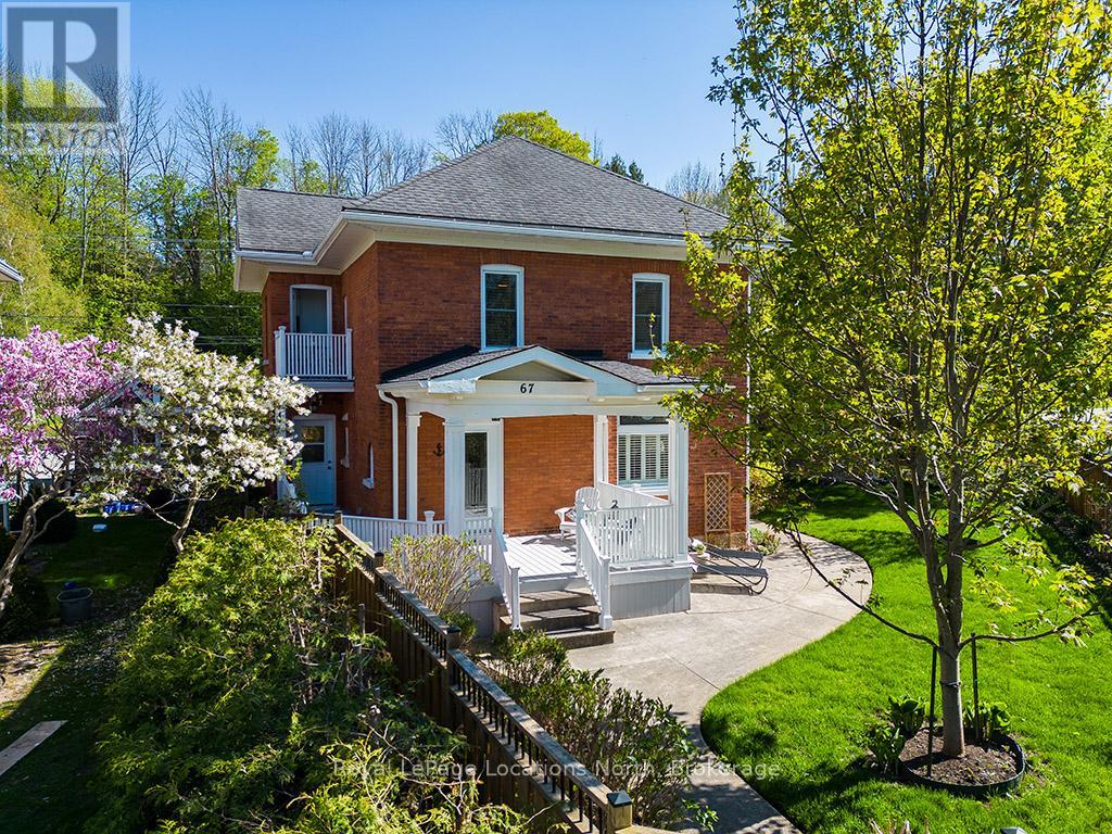 67 Marshall St W, Meaford, ON N4L 1E4