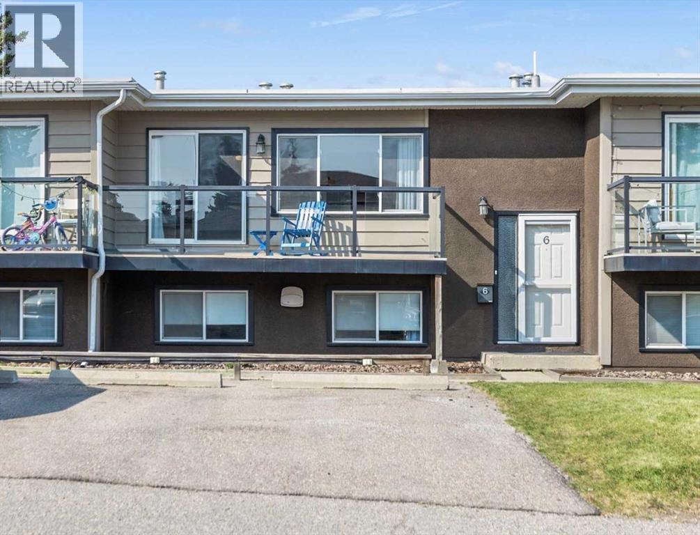 103 Huntington Park Green Nw Unit 6, Calgary, AB T2K 5H4