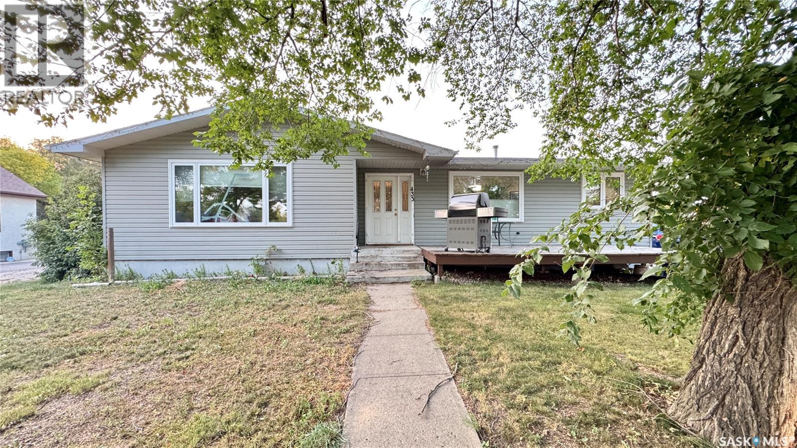 433 Garfield St, Davidson, SK S0G 1A0