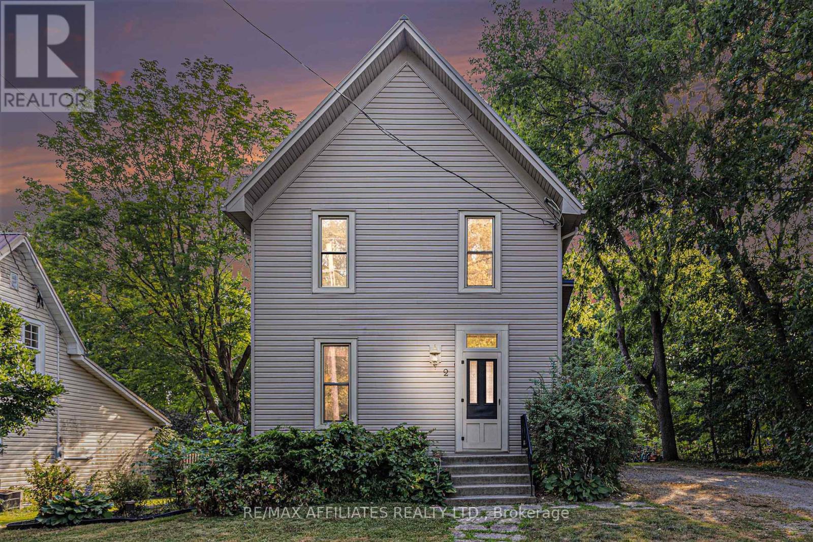 2 Isaac St, Athens, ON K0E 1B0