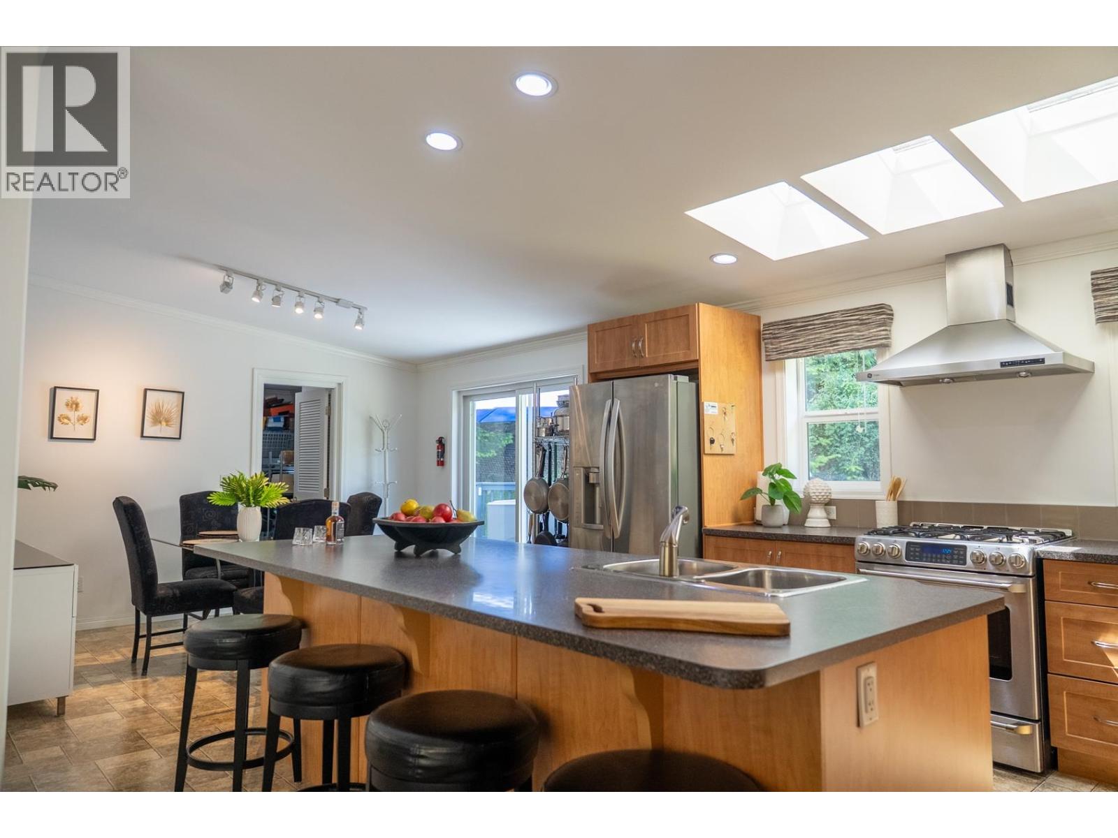 2604 Dory Way, Pender Island, BC V0N 2M2