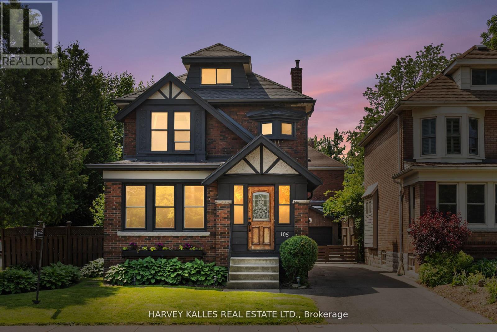 105 South Oval, Hamilton, ON L8S 1R2