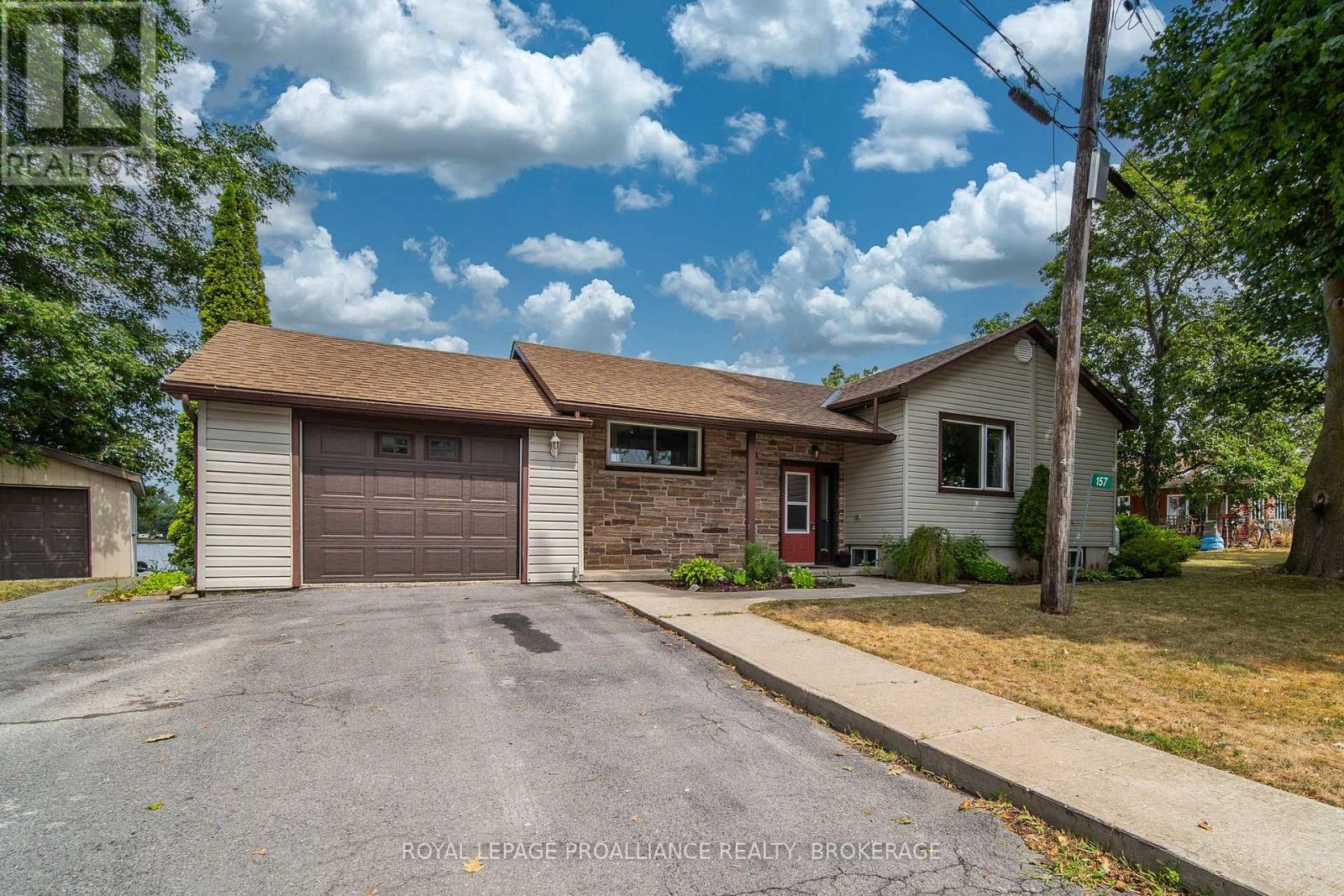 157 Unger Island Rd, Greater Napanee Greater Napanee, ON K7R 3L1