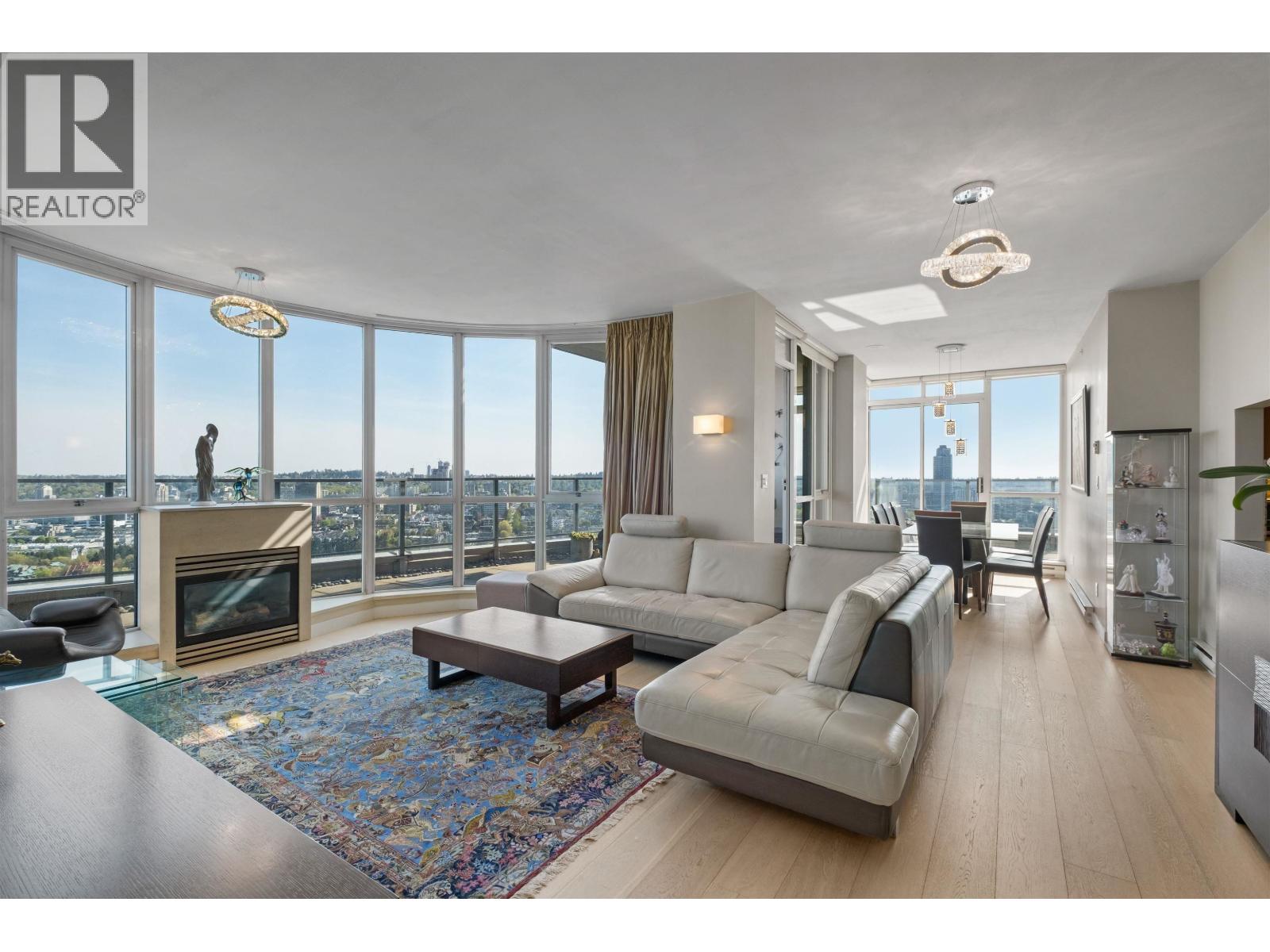 1408 Strathmore Mews Unit 4201, Vancouver, BC V6Z 3A9