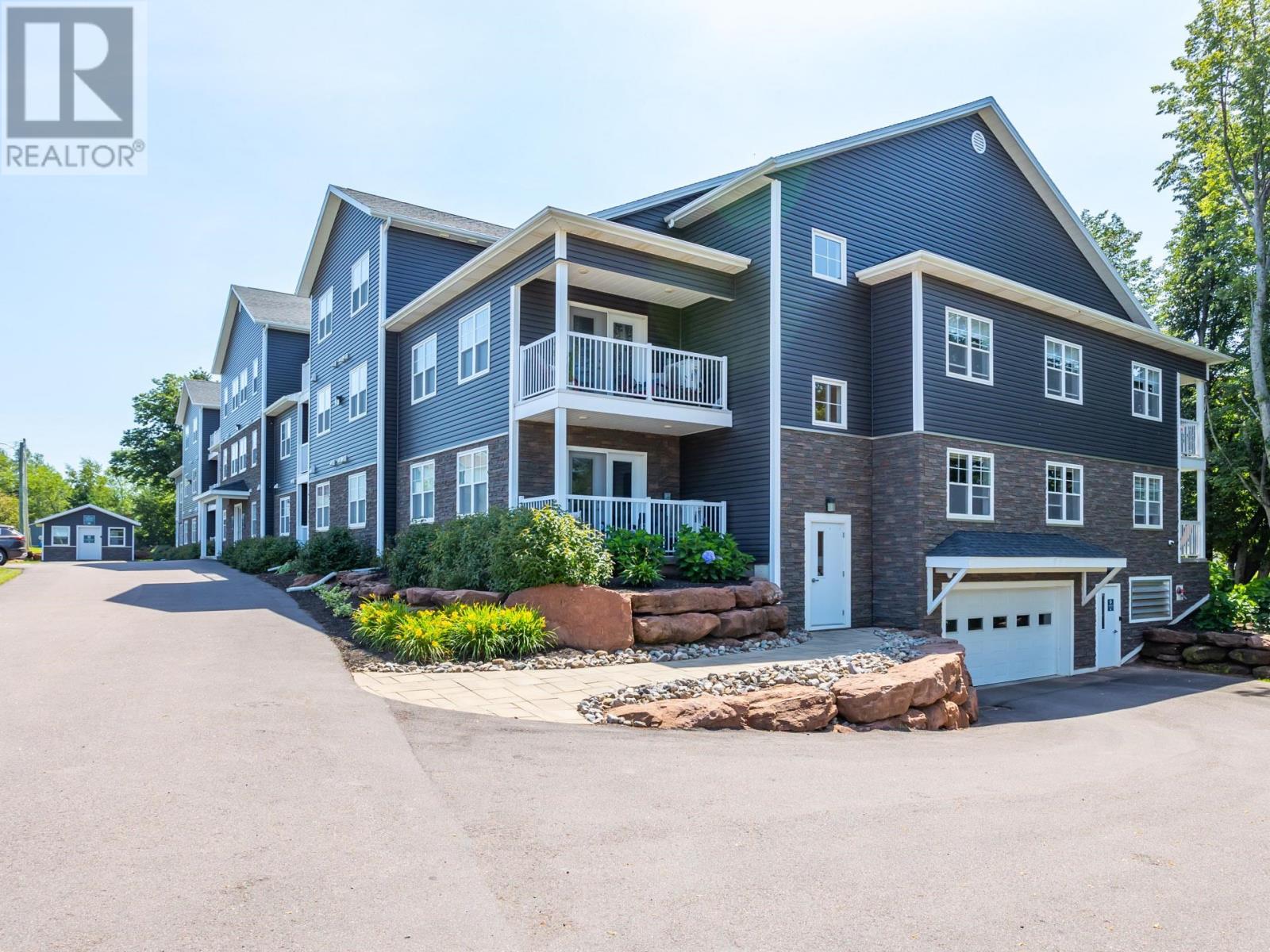 29 Stratford Road Unit 109, Stratford, PE C1B 1T1