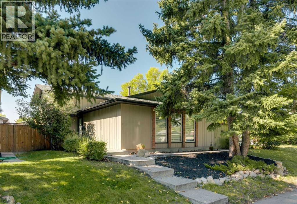 415 Midridge Dr SE, Calgary, AB T2X 1B1