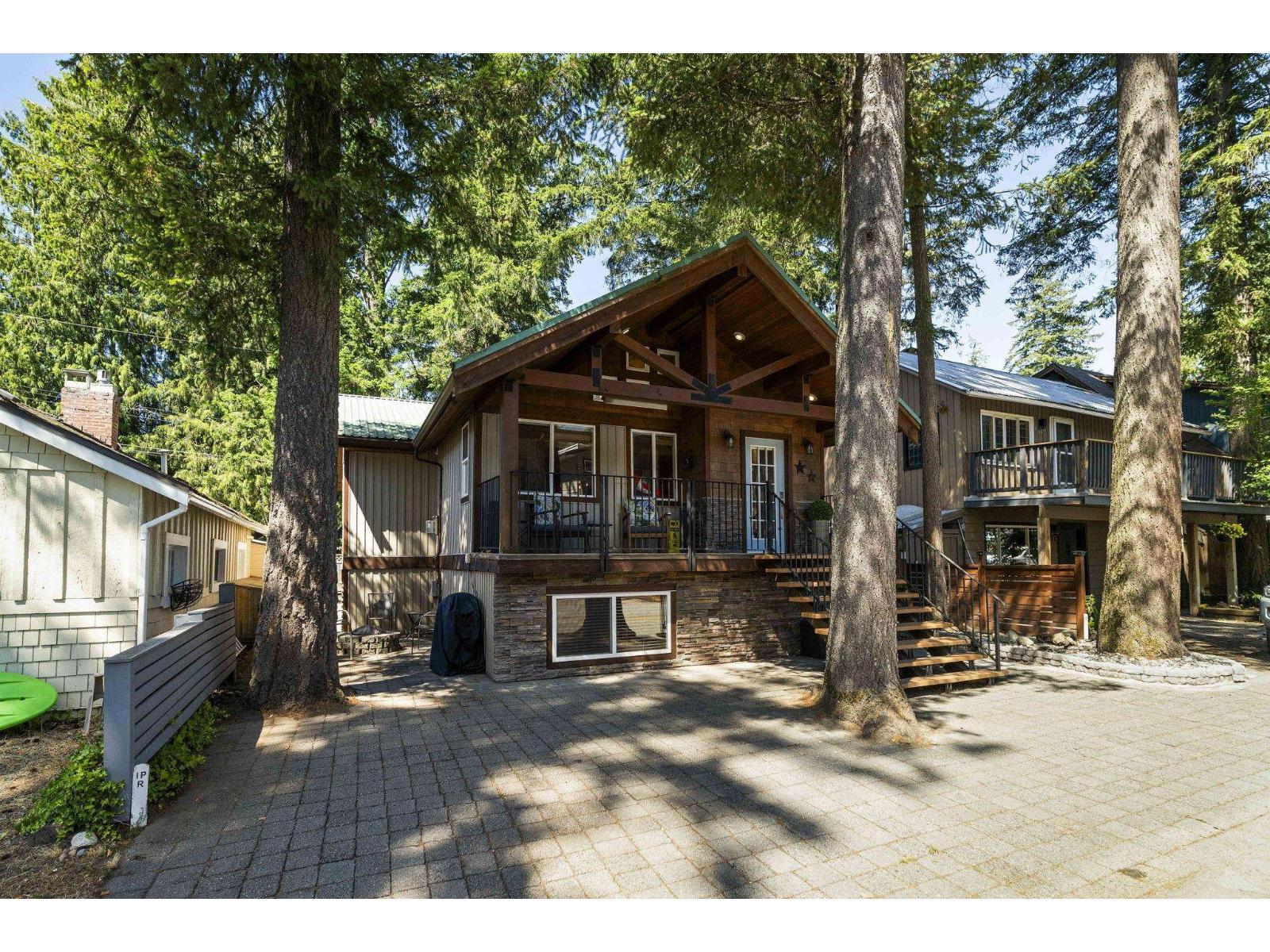 311 Spruce Streetcultus Lk N, Cultus Lake, BC V2R 4Y7