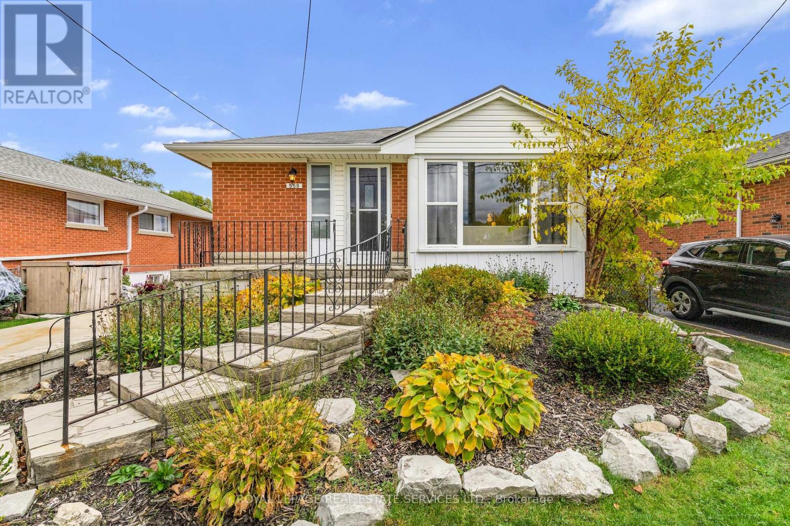 559 E 27th St, Hamilton, ON L8V 3H4