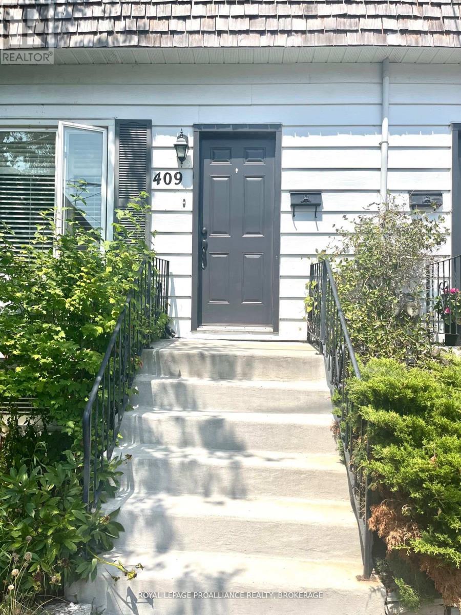 409 Regent St, Kingston, ON K7K 5P8