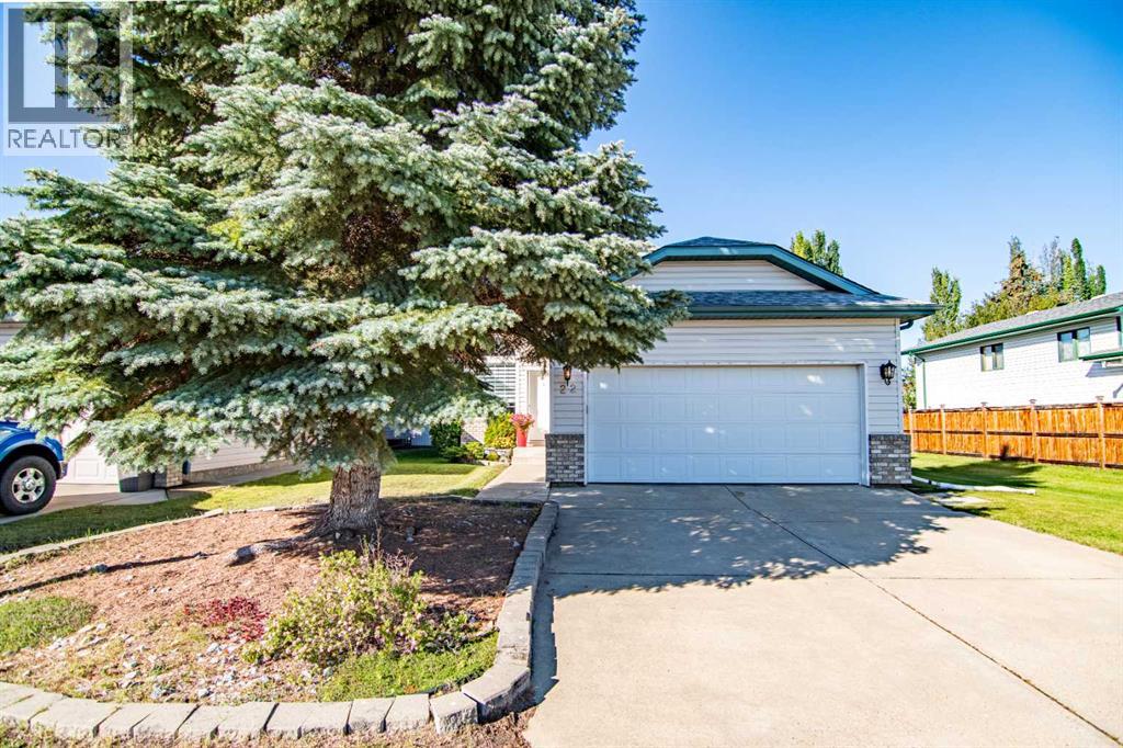 22 Doan Ave, Red Deer, AB T4R 2M7