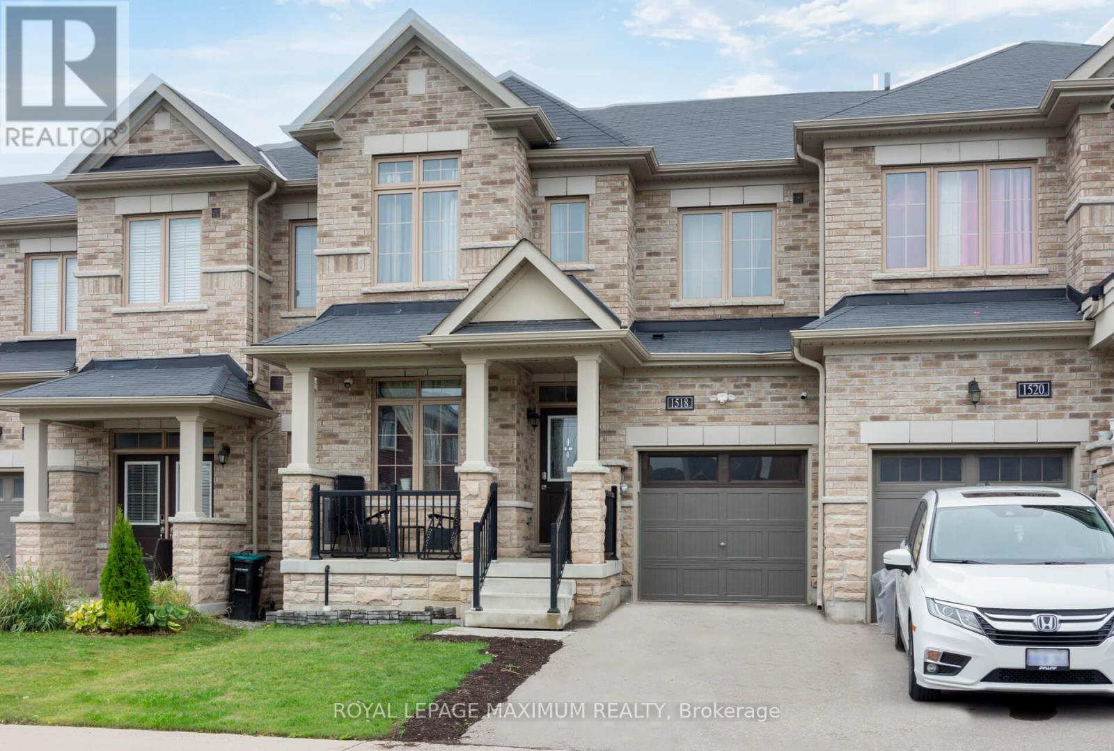 1518 Farrow Cres, Innisfil, ON L9S 0L6