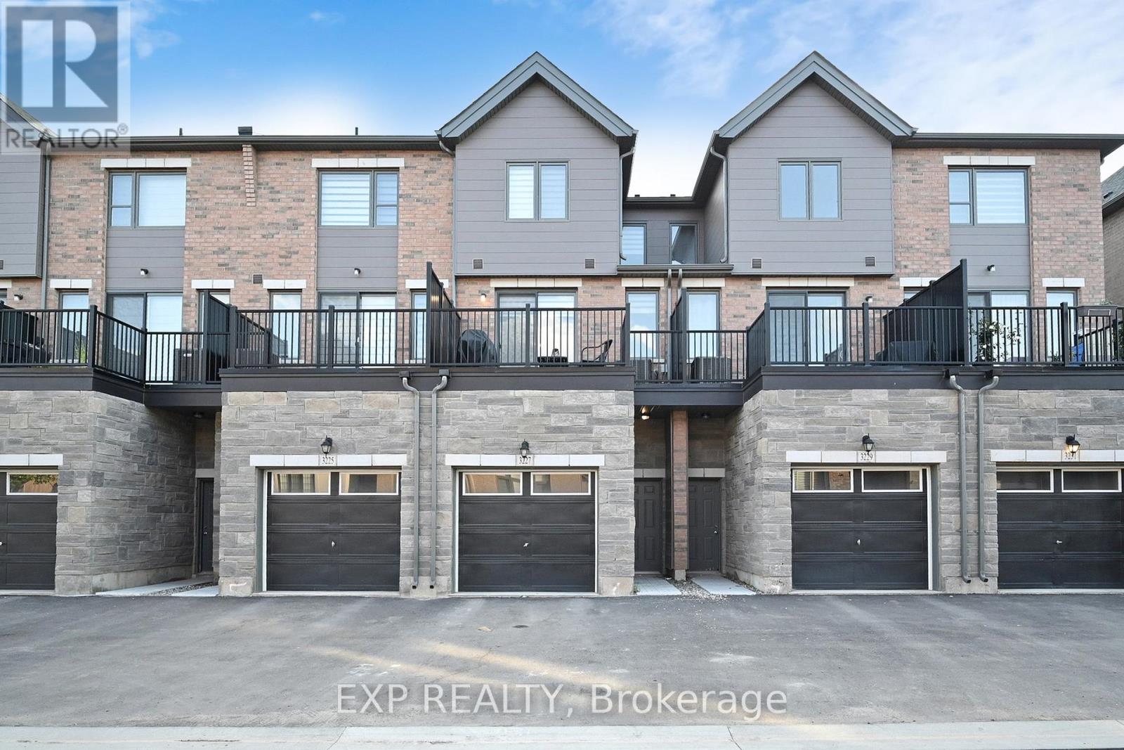 3227 Sixth Line, Oakville, ON L6H 0V9