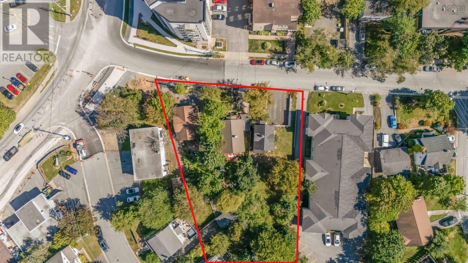 33424652 Westerwald St, Halifax, NS B3N 2R7