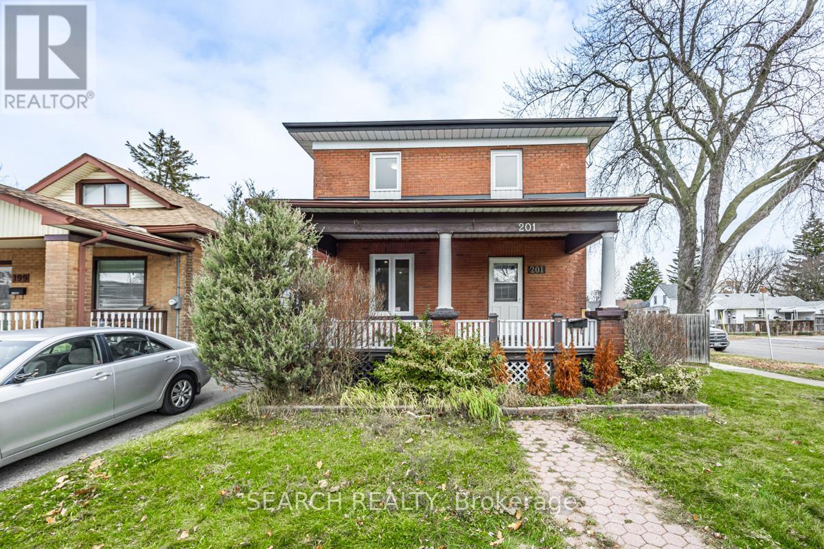 201 Ritson Rd S, Oshawa, ON L1H 5H6