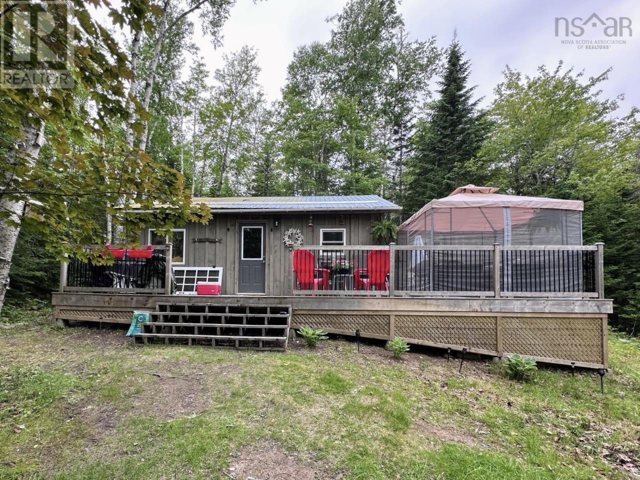 665 Pioneer Dr #108 Dr, Windsor, NS B0N 2T0
