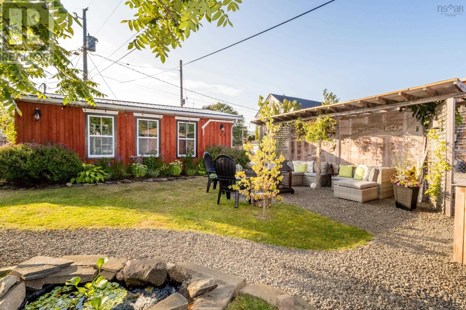 17 St James St, Annapolis Royal, NS B0S 1A0