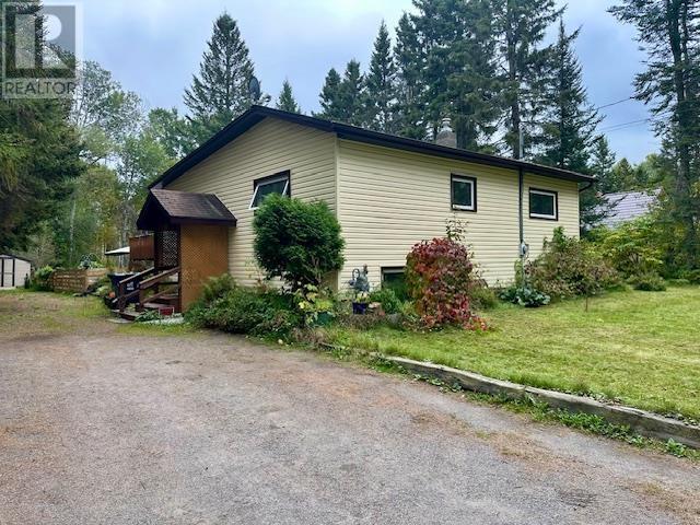 1890 20th Side Road, Thunder Bay, ON P7K 1H6