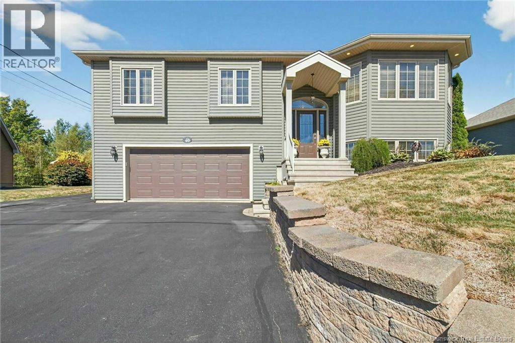 40 Eugene Ct, Dieppe, NB E1A 0P2