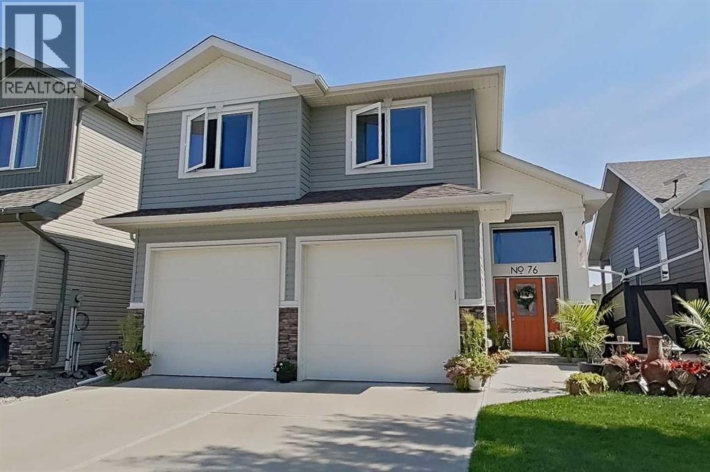 76 Northlander Way W, Lethbridge, AB T1J 5K8