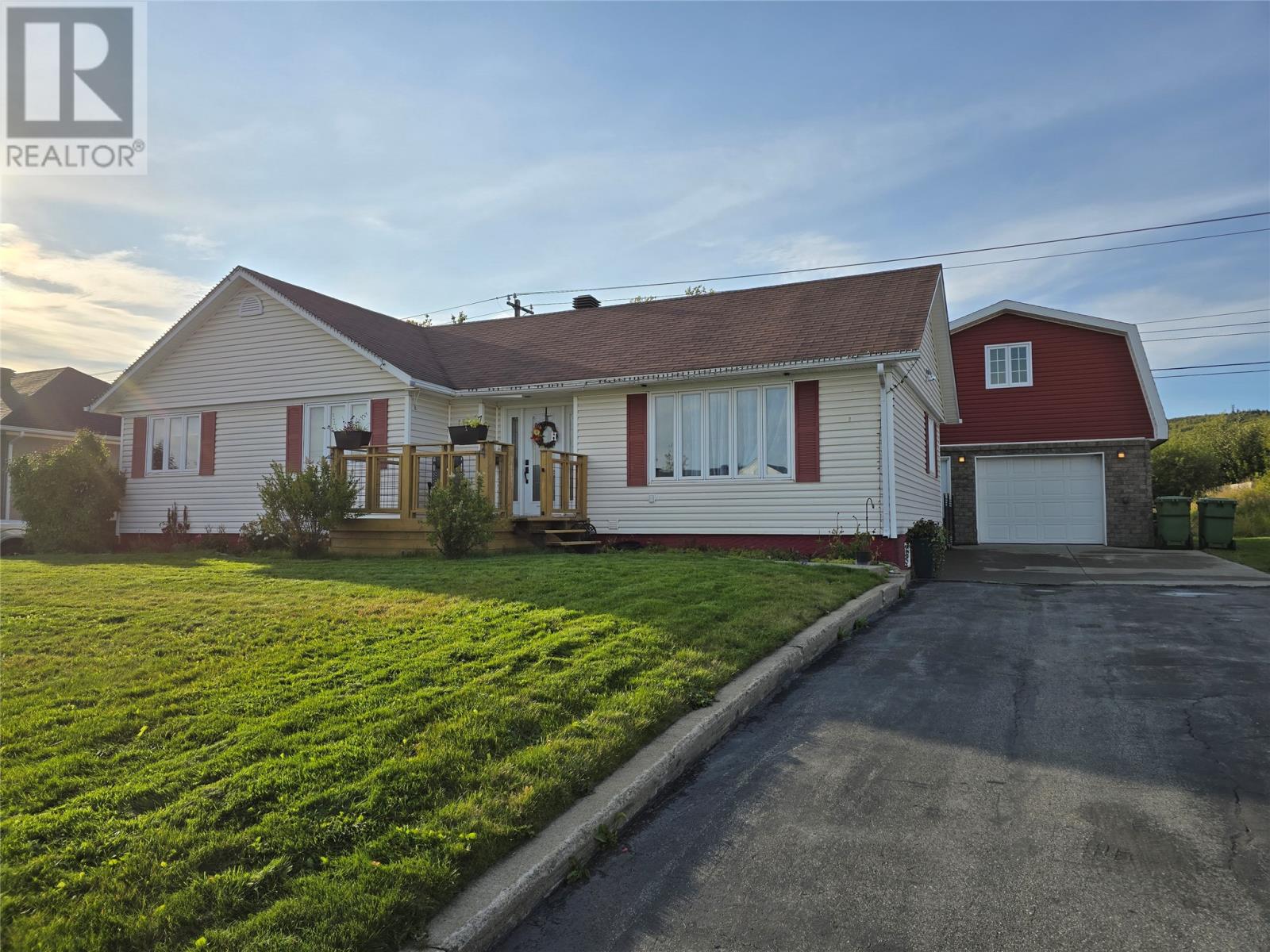 701 Churchill St, Labrador City, NL A2V 1T8