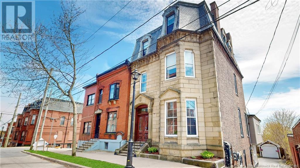 78 Orange St, Saint John, NB E2L 1M3