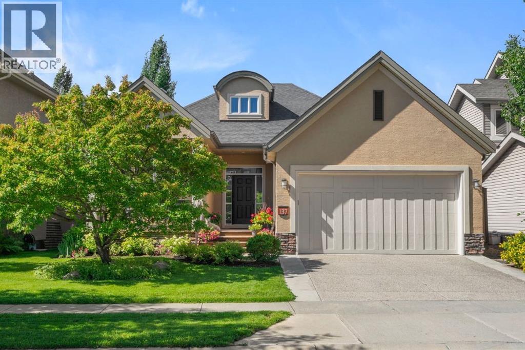 137 Elgin Estates Park SE, Calgary, AB T2Z 0B8