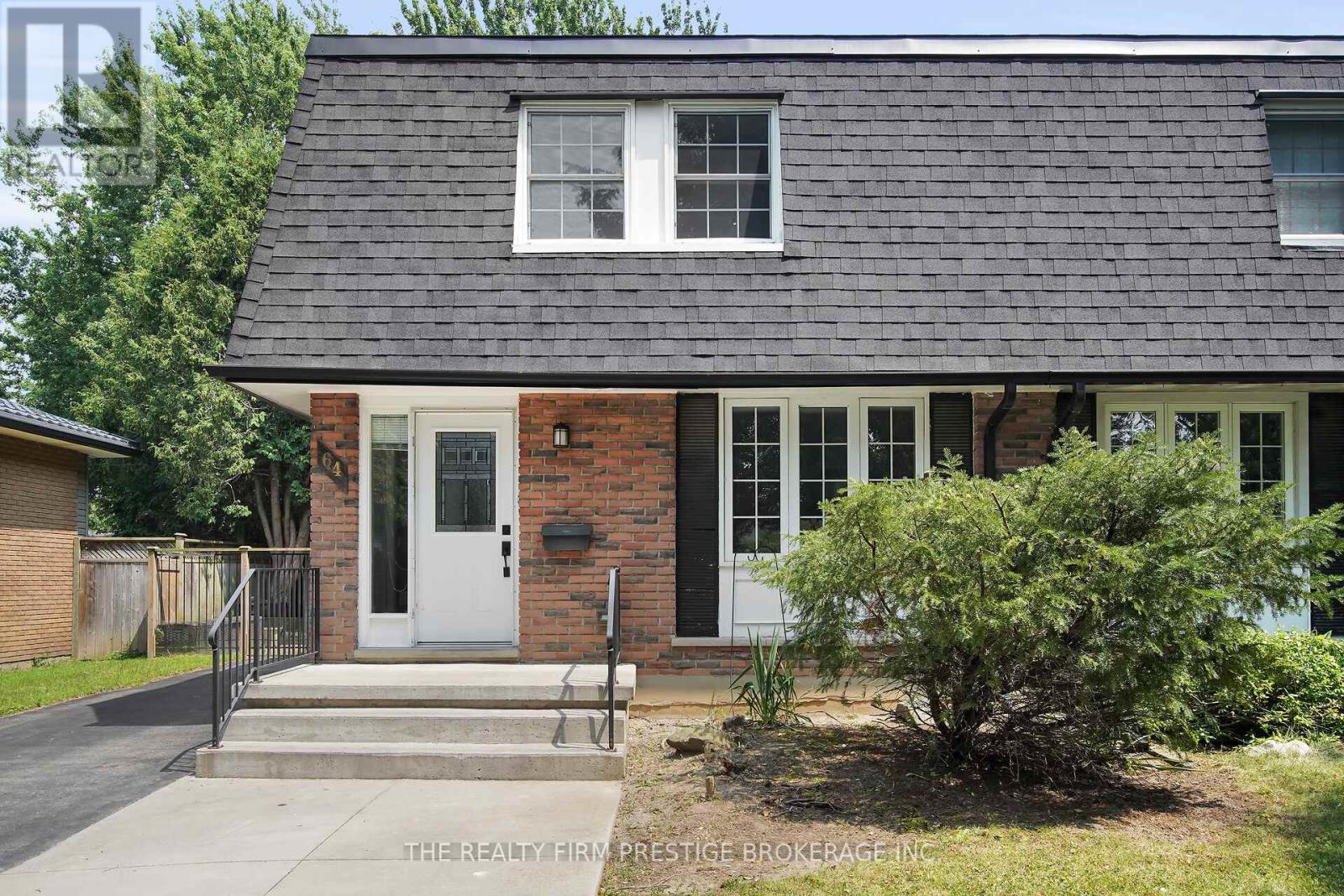 64 St Clair Cres, London, ON N6J 3E4