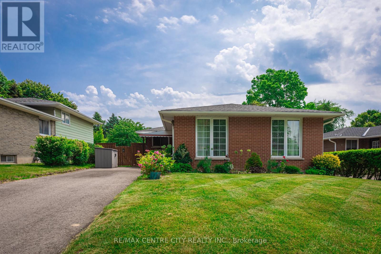482 Castlegrove Blvd, London, ON N6G 1K8