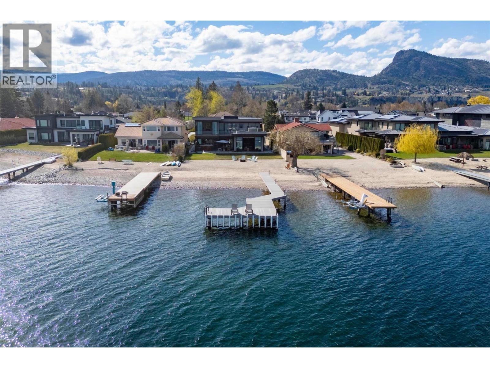 5818 Dale Ave, Summerland, BC V0H 1Z9