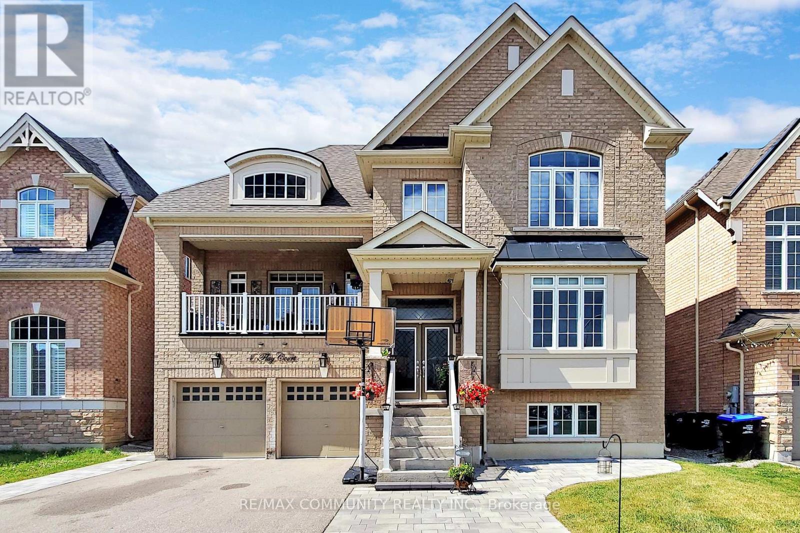 4 Flay Ct, Innisfil, ON L0L 1L0