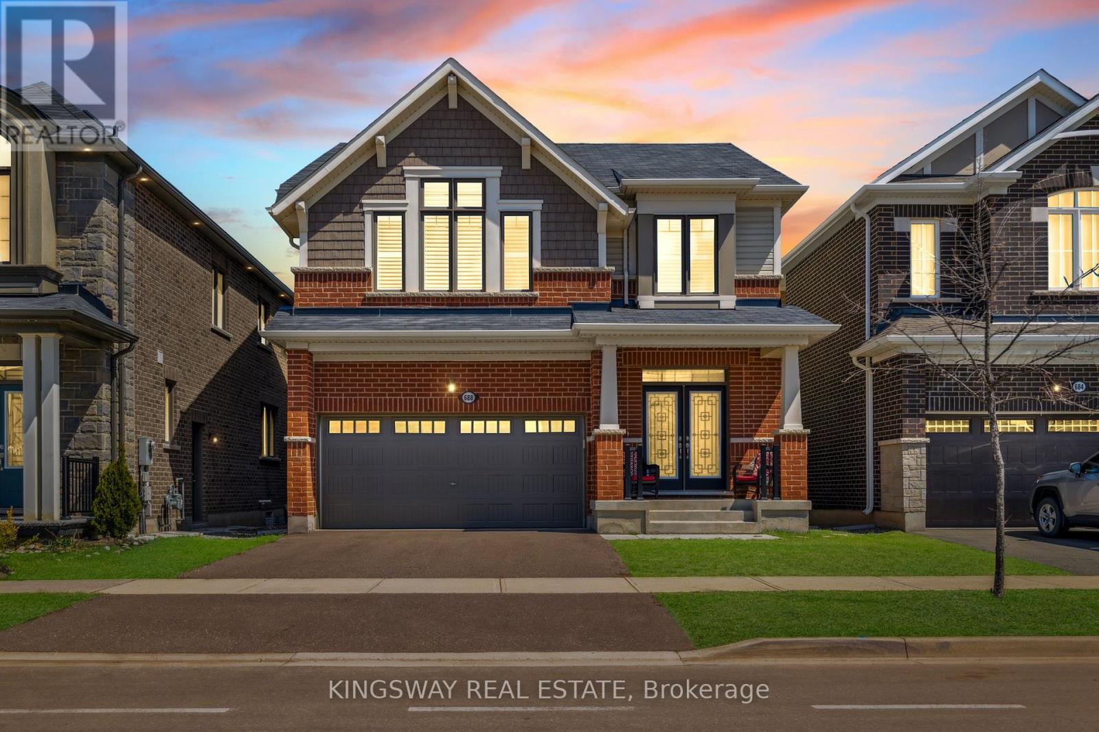 688 Kennedy Cir W, Milton, ON L9T 2X5