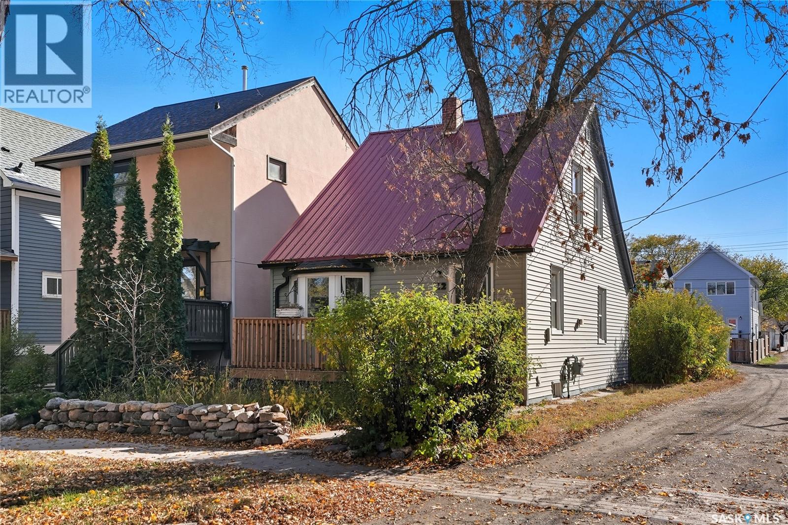 112 3 Street East, Saskatoon, SK S7H 1L1