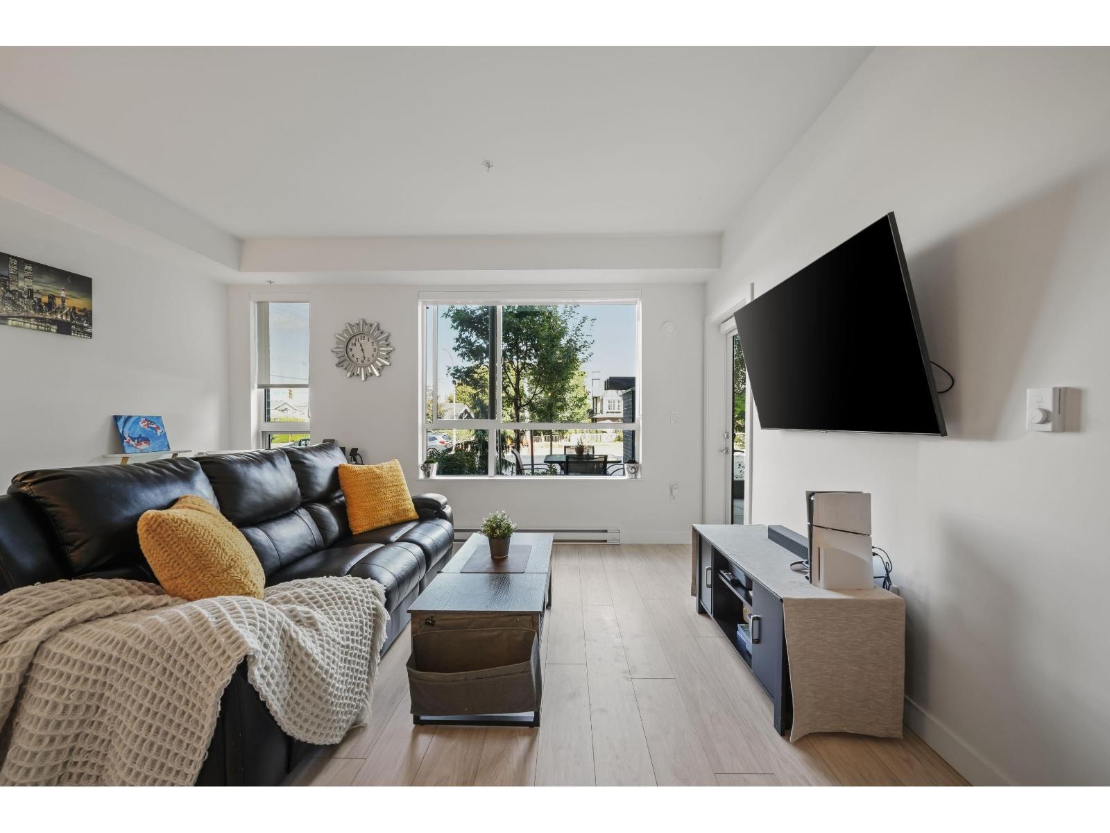 20834 80 Ave B119, Langley, BC V2Y 3M6