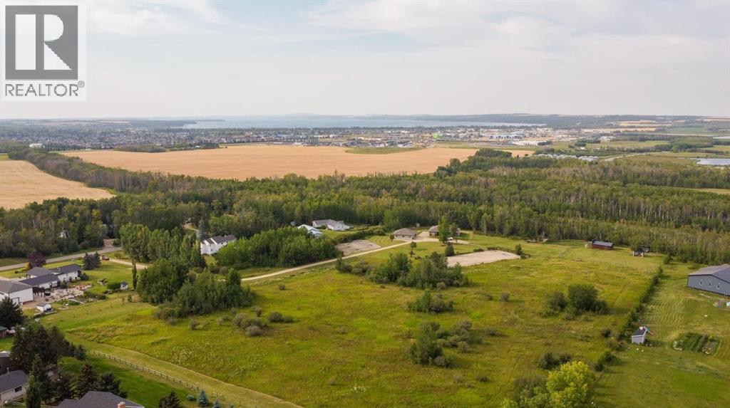 1236 Township Road 384 Unit 201, Rural Red Deer County, AB T4S 1S6
