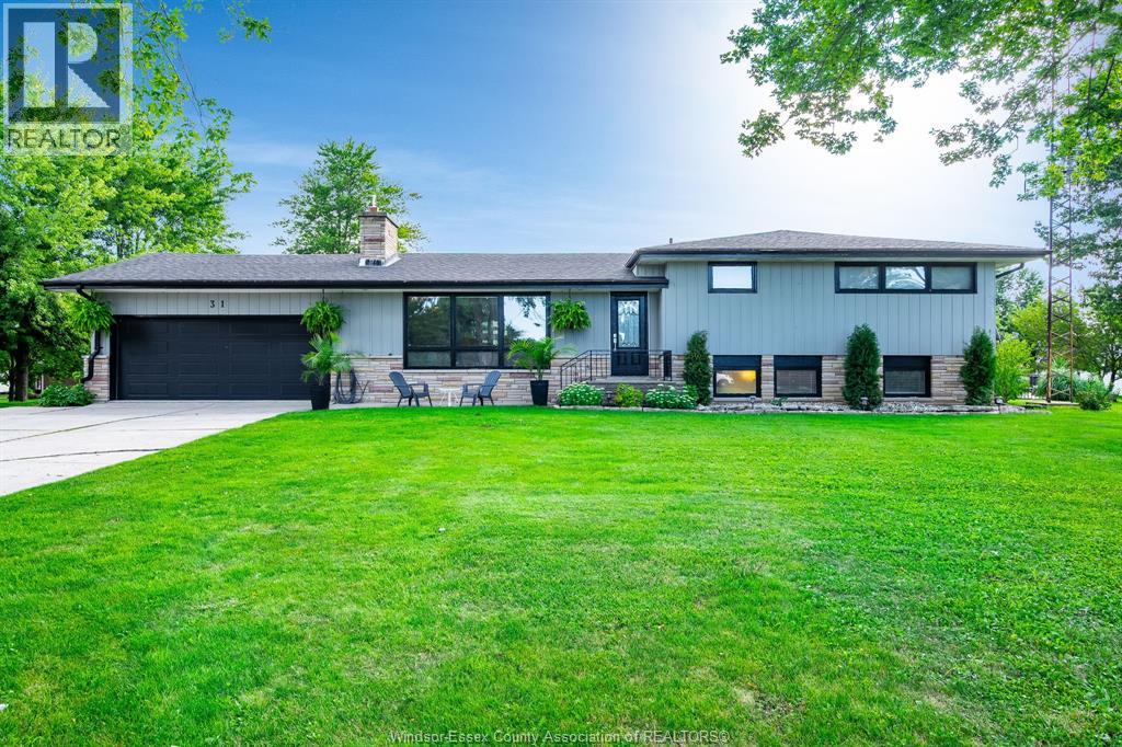 31 Park Ln, Chatham-Kent, ON N0P 2L0