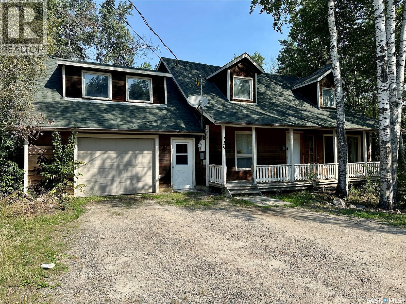 119 Stinsin St, Air Ronge, SK S0J 3G0