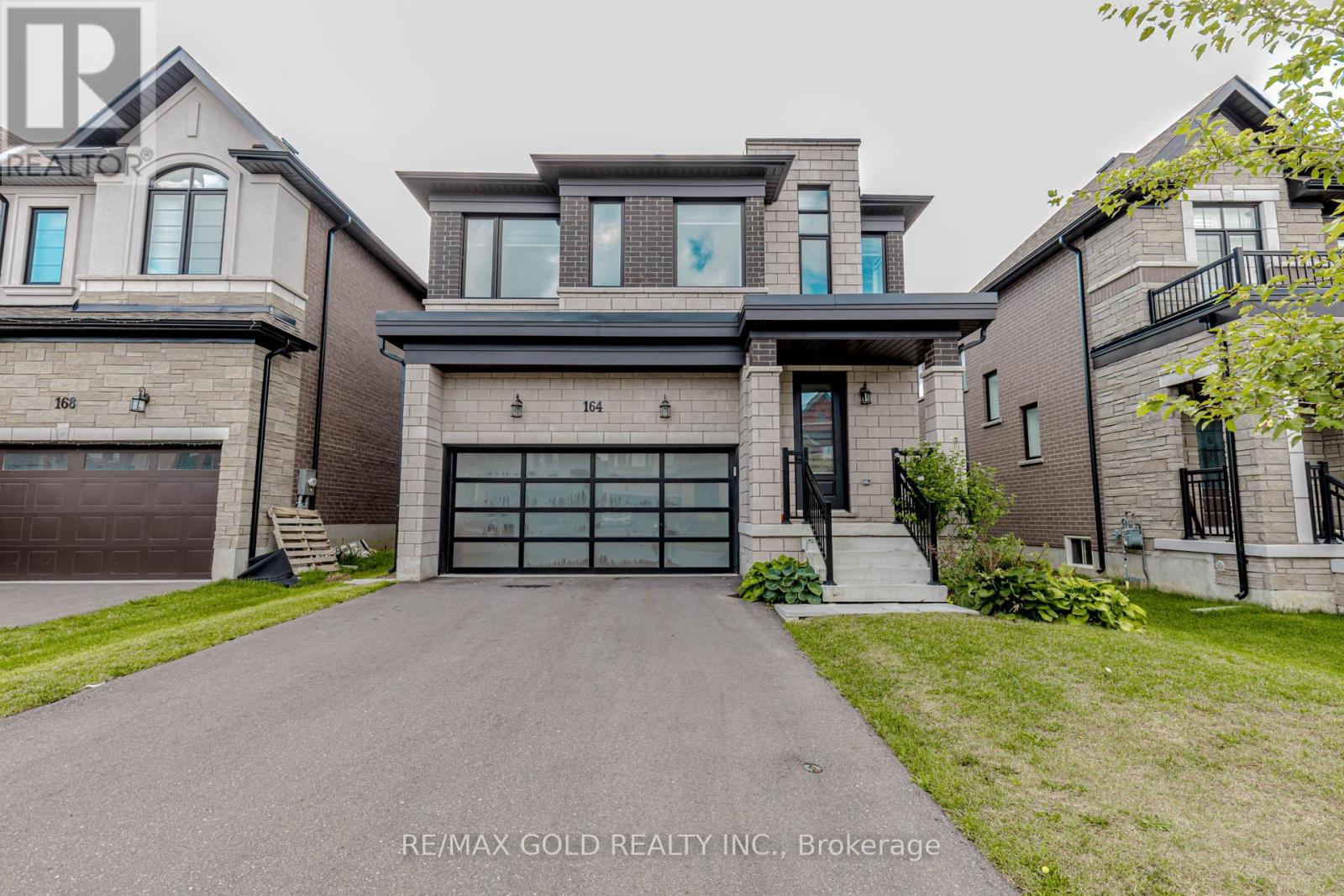 164 Silverwood Cres, Woodstock, ON N4T 0M6