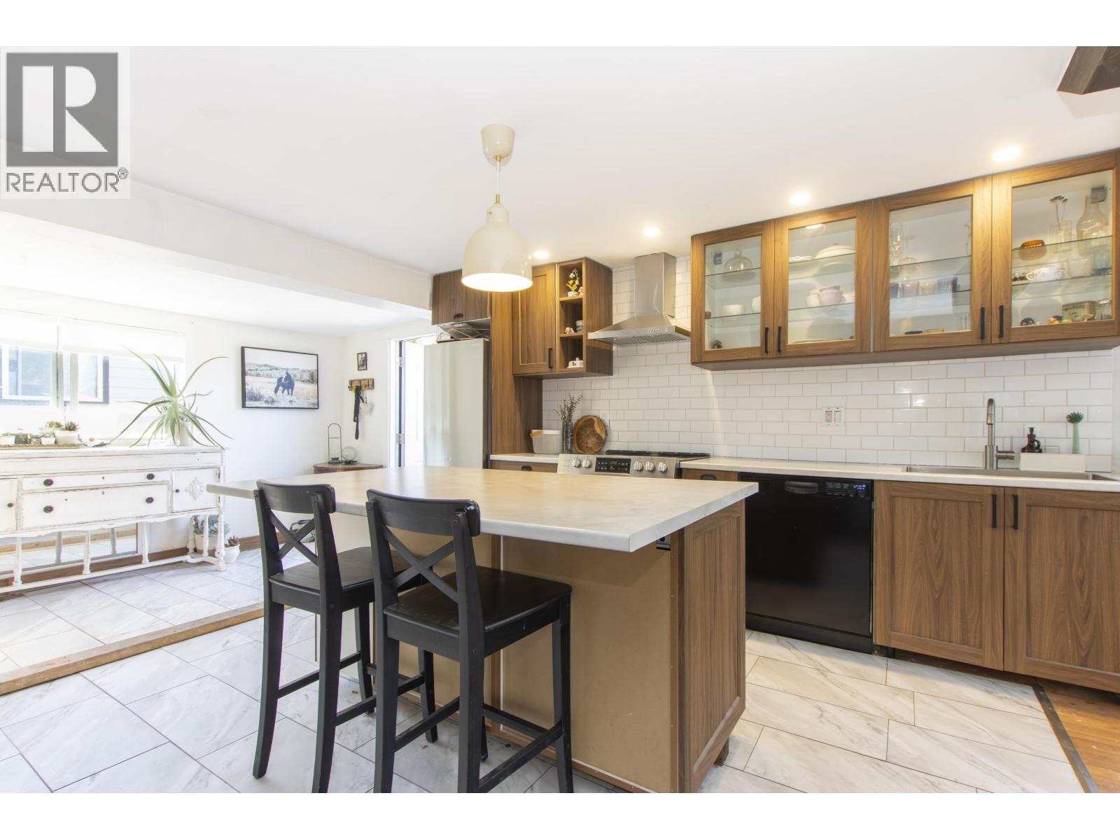 40157 Government Road Unit 76, Squamish, BC V0N 1T0