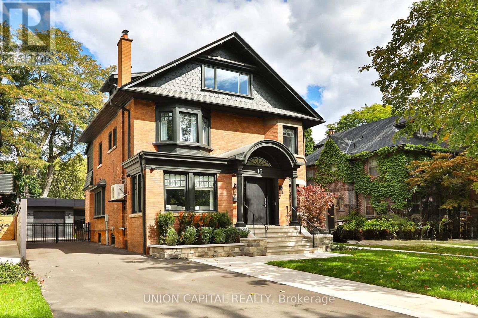 16 Lytton Blvd, Toronto, ON M4R 1L1
