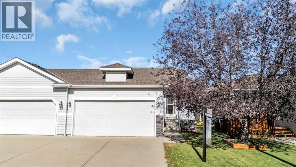 110 W Creek Bay, Chestermere, AB T1X 1K7