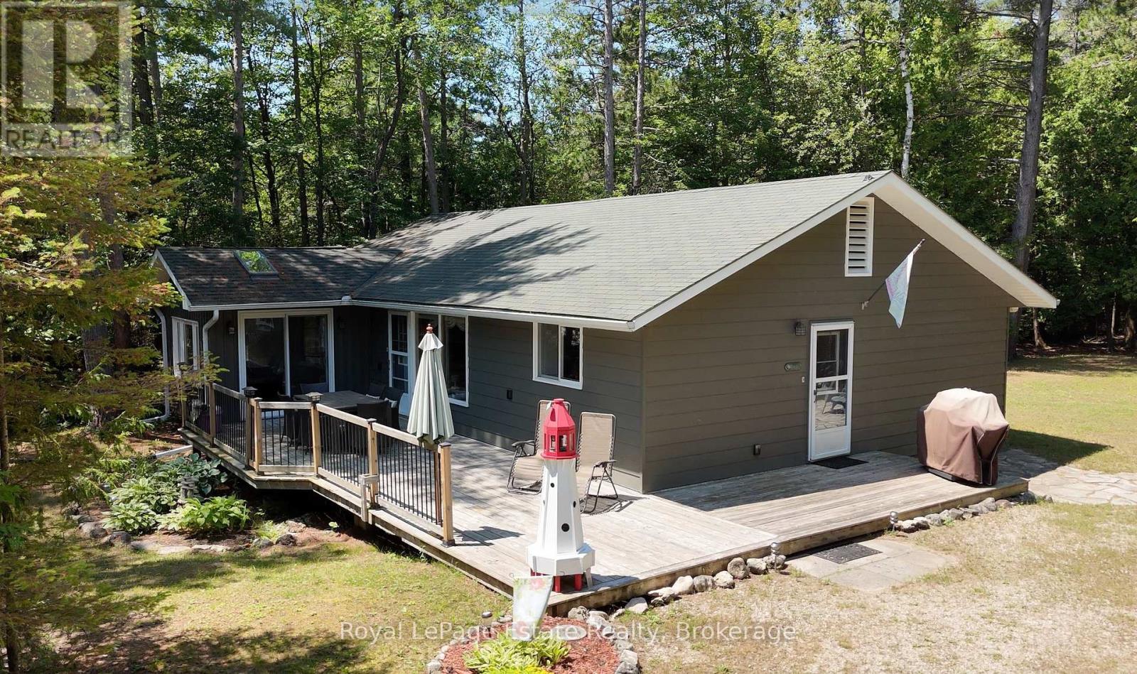 234 Ogimah Rd, Native Leased Lands, ON N0H 2G0
